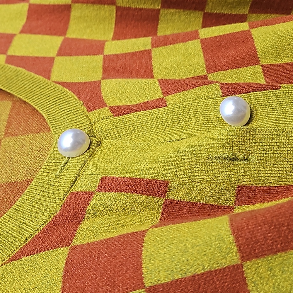 Super soft checker short sleeve sweater - Picture 2 of 5
